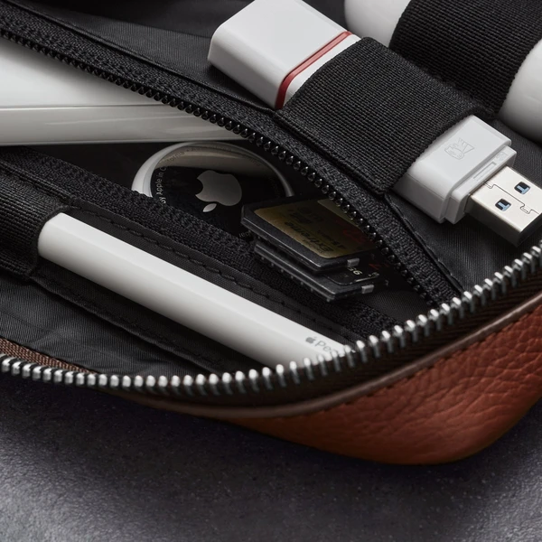 Woolnut kožený Tech Organizér hnedý - Organizéry - Obrázok N0Q4000701