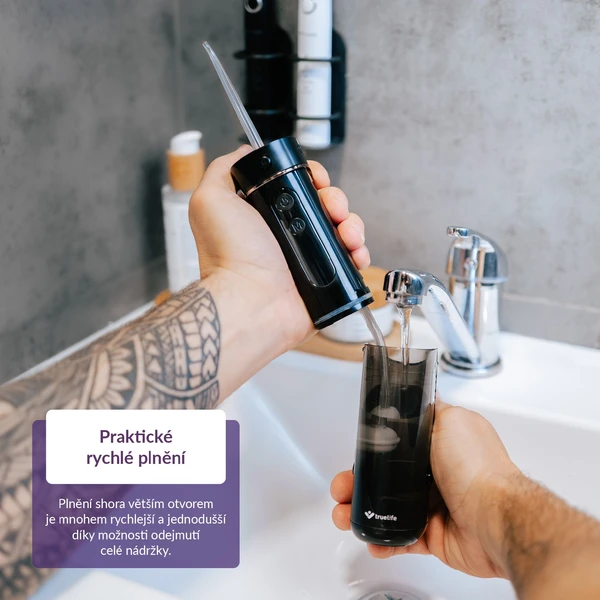 TrueLife AquaFloss Mini M50 ústna sprcha čierna - Ústne sprchy - Obrázok NTUL000K01