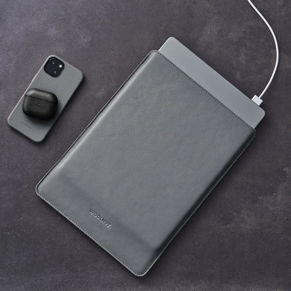Woolnut kožené Sleeve púzdro pre 14" MacBook Pro šedé - Puzdra - Obrázok O5SR100501