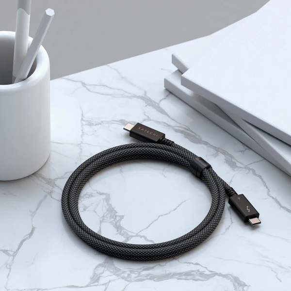 Satechi Thunderbolt 4 Pro napájací kábel 8K 240W 1m čierny - Káble a redukcie - Obrázok OH00000J01