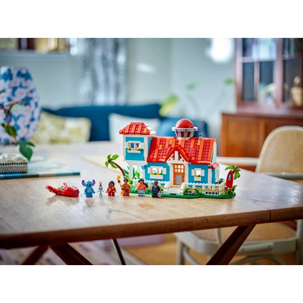 LEGO Disney 43268 Lilo a Stitch a domček na pláži - LEGO - Obrázok P3FE000J01