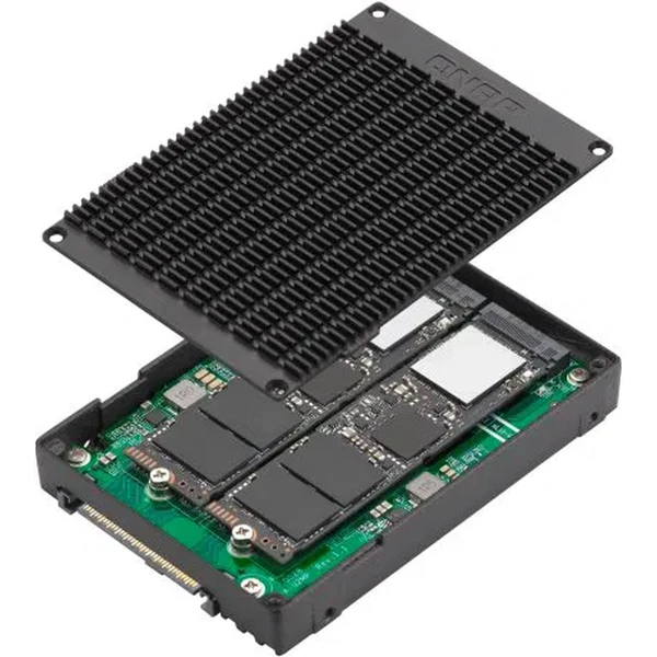 QNAP QDA-U2MP diskový adaptér - Rámiky na disky - Obrázok P5U7000J01