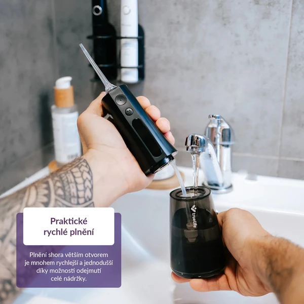 TrueLife AquaFloss Compact L100 ústna sprcha čierna - Ústne sprchy - Obrázok PUUL000K01