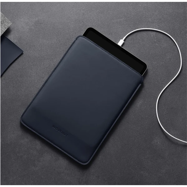Woolnut Matte PU Sleeve puzdro pre iPad Pro 11"/iPad Air 11" tmavomodré - Puzdra - Obrázok Q1JR100501