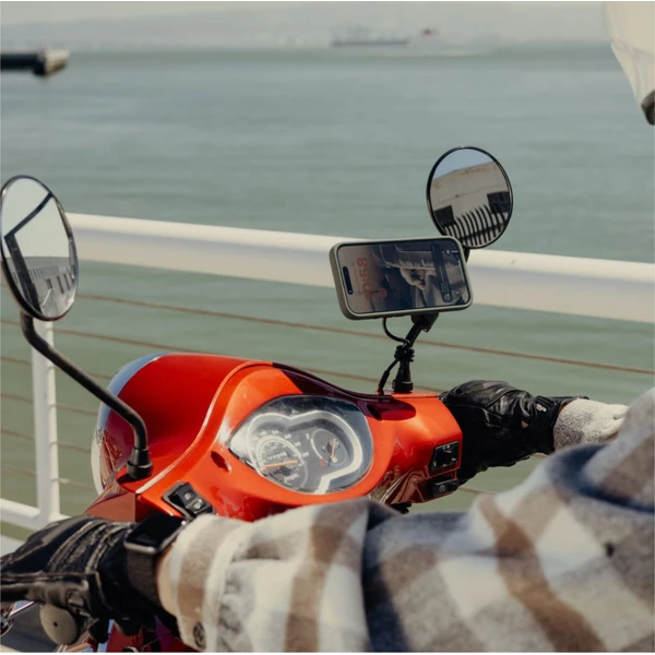 Peak Design Motorcycle Mirror Mount MagSafe/Qi2 držiak na motorku čierny (s nabíjaním) - Držiaky - Obrázok Q7DE000O01