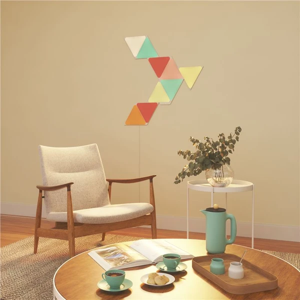 Nanoleaf Shapes Triangles Starter Kit (9 ks) inteligentné modulárne osvetlenie - Inteligentné osvetlenie - Obrázok R653000501