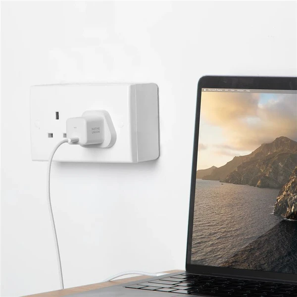 Native Union Fast GaN Charger PD 30W nabíjačka biela - Nabíjačky - Obrázok R9V3000K01