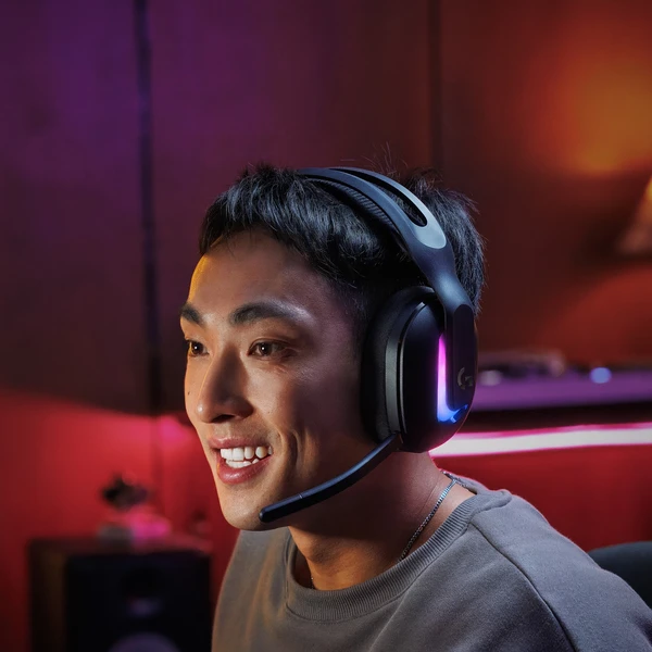Logitech G522 LIGHTSPEED bezdrôtové herné slúchadlá čierna - Slúchadlá - Obrázok RGRF000L01