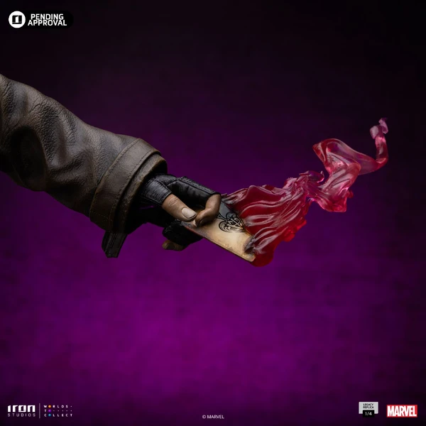 Socha Iron Studios Legacy Replica 1/4 X-Men - Gambit 70,5 cm - Sochy a sošky - Obrázok S8M7000J01