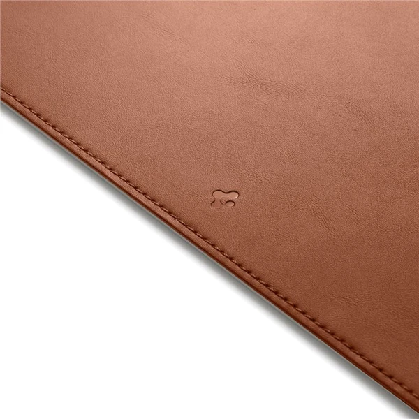 Spigen DeskPad LD302 podložka hnedá - Podložky - Obrázok TCC5000L01