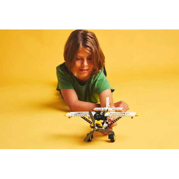 LEGO Technic 42198 Lietadlo do vzdialených oblastí - LEGO - Obrázok TOSE000J01