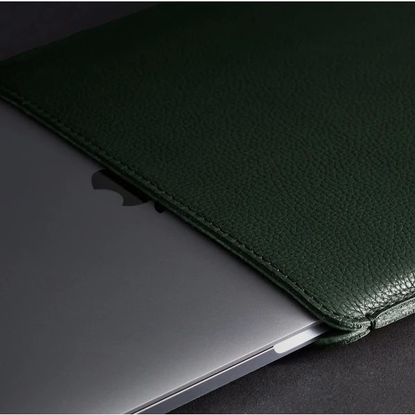Woolnut kožené puzdro MacBook Pro 13"/MacBook Air 13" tmavozelené - Puzdra - Obrázok U4SR100501