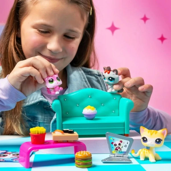 Set troch figúrok Hasbro Littlest Pet Shop večera - Figúrky - Obrázok U5IF000O01