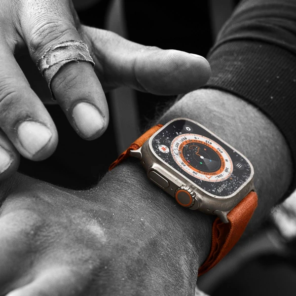Apple Watch Ultra 49mm titánová (Ďalšia) - Inteligentné hodinky - Obrázok UJLG300401