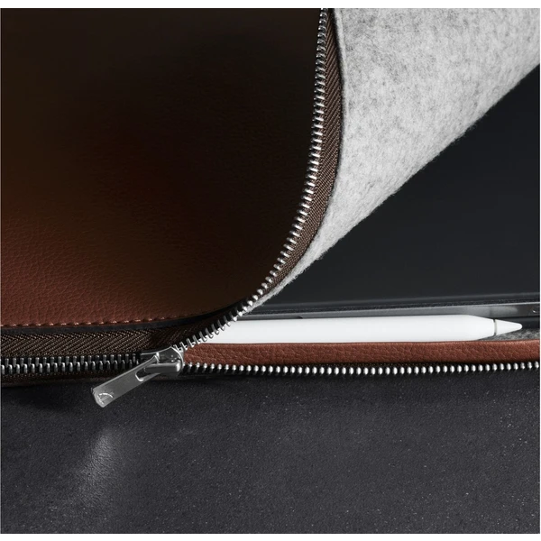Woolnut kožené puzdro Folio na iPad Pro 12,9"/iPad Pro 13"/iPad Air 13" hnedé - Puzdra - Obrázok V9LR100501