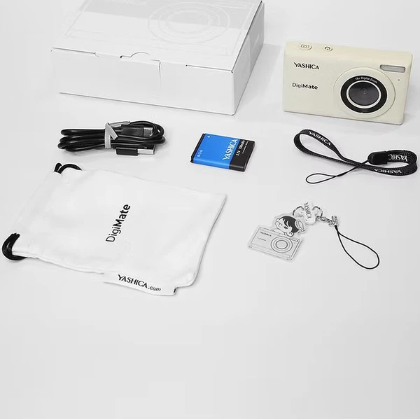 YASHICA DigiMate digitálny fotoaparát krémový - Fotoaparáty - Obrázok VBKR000K01