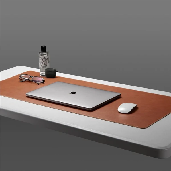 Spigen DeskPad LD302 podložka hnedá - Podložky - Obrázok VCC5000L01