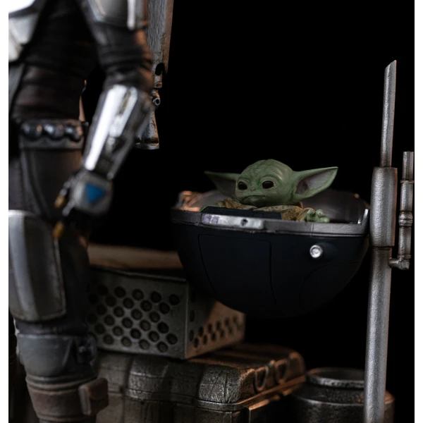 Soška Iron Studios Art Scale 1/10 SW: Mandalorian - Din Djarin a Grogu 21,3 cm - Sochy a sošky - Obrázok W9Z9000K01