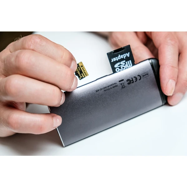 Verbatim USB-C Multiport HUB, 3x USB 3.0, 1x USB-C, HDMI, LAN, SD, microSD dokovacia stanica šedá - Dokovacie stanice - Obrázok WBOR000301