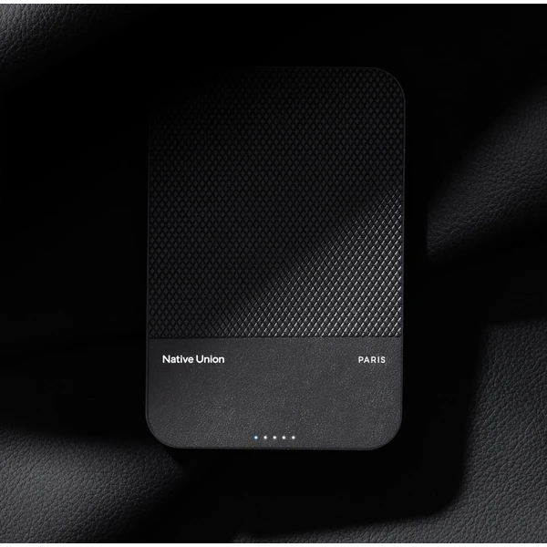 Native Union (Re) Classic MagSafe/Qi2 PowerBank 5000mAh čierna - Powerbanky - Obrázok Y9IL000K01