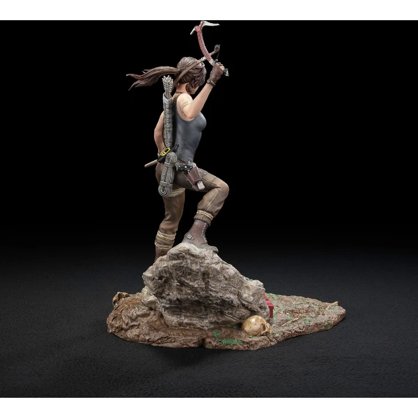 Soška Dark Horse Tomb Raider Lara Croft Survivor Era 33 cm - Sochy a sošky - Obrázok YBBC000K01