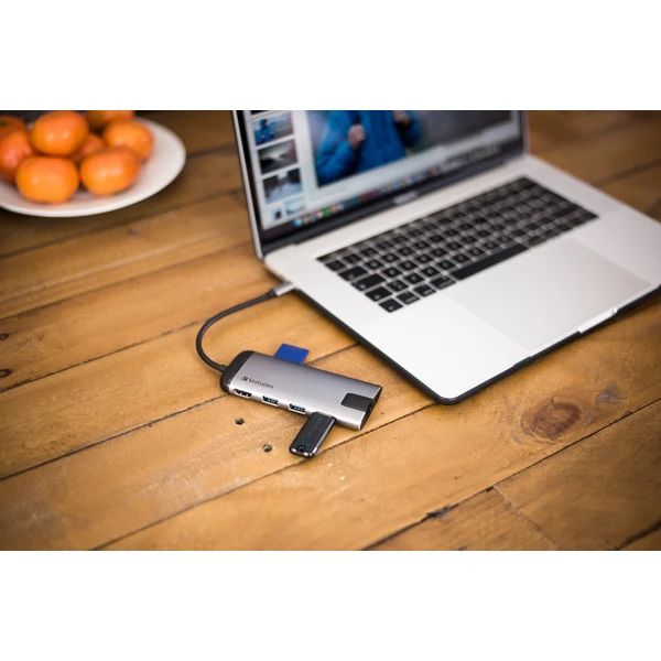 Verbatim USB-C Multiport HUB, 3x USB 3.0, 1x USB-C, HDMI, LAN, SD, microSD dokovacia stanica šedá - Dokovacie stanice - Obrázok YBOR000301