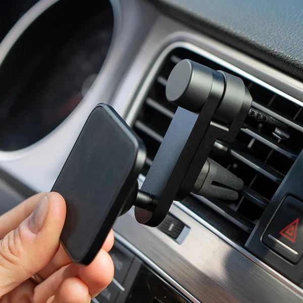 Peak Design Car Mount Vent V1 držiak do auta (bez nabíjania) čierny - Držiaky - Obrázok YCIO100501