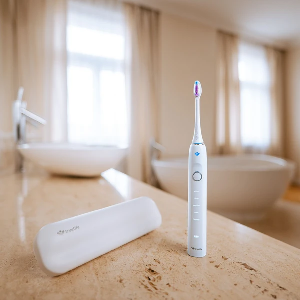 TrueLife SonicBrush Clean70 UV sonická kefka biela - Zubné kefky - Obrázok YQUL000K01