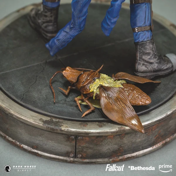 Soška Dark Horse Fallout (Amazon) - Lucy - Sochy a sošky - Obrázok Z0K3000P01