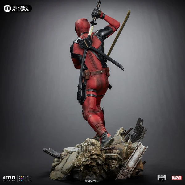 Socha Iron Studios Legacy Replica 1/4 Deadpool & Wolverine - Deadpool - Sochy a sošky - Obrázok Z8M7000J01