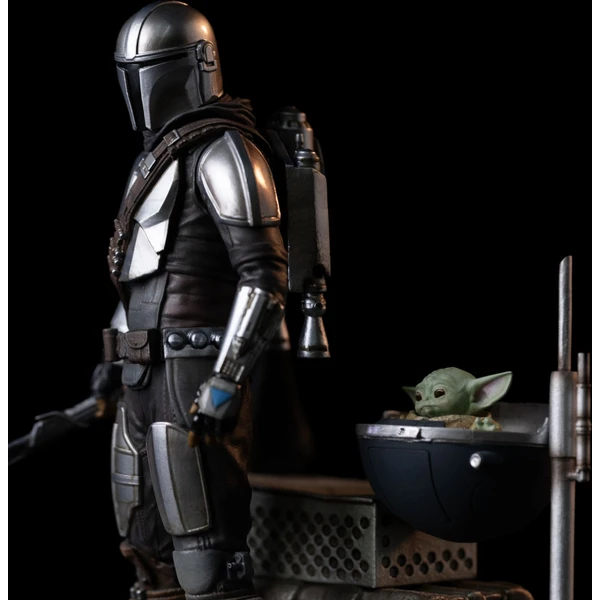 Soška Iron Studios Art Scale 1/10 SW: Mandalorian - Din Djarin a Grogu 21,3 cm - Sochy a sošky - Obrázok Z9Z9000K01