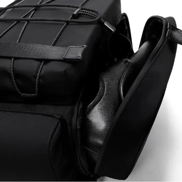 MyBalo Horizon cestovný batoh na notebook čierny - Batohy - Obrázok ZAAE000K01