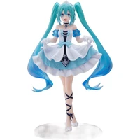 Figúrka Taito Hatsune Miku Wonderland Cinderella Ver. 18 cm          - Figúrky