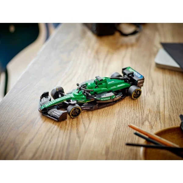 LEGO Speed ??Champions 77245 Závodné auto Aston Martin Aramco F1 AMR24 - LEGO - Obrázok ZHSE000J01