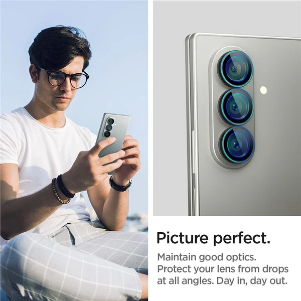 Spigen Glass TR EZ Fit Optik Pre HD sklo Samsung Galaxy Z Fold7 čierne (2 ks) - Ochranné fólie a sklo - Obrázok a4f75ff2668b4a16b0ebe6876af9924c