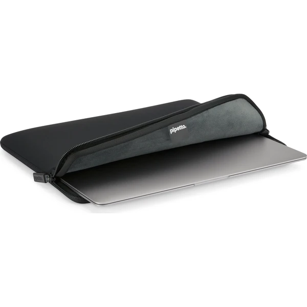 Pipetto Classic Fit Sleeve puzdro pre MacBook Neo 13 čierne - Puzdra - Obrázok b0602253ca994031bd68824f3d192b61