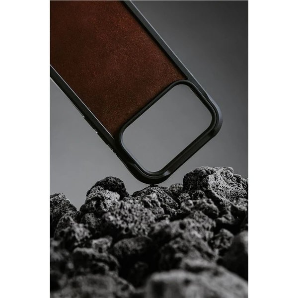 Nomad Rugged Leather Case (Horween) MagSafe kožený kryt iPhone 17 Pro Rustic Brown - Puzdra - Obrázok b8df5d791d034fee9a8799cdedf3f9cc