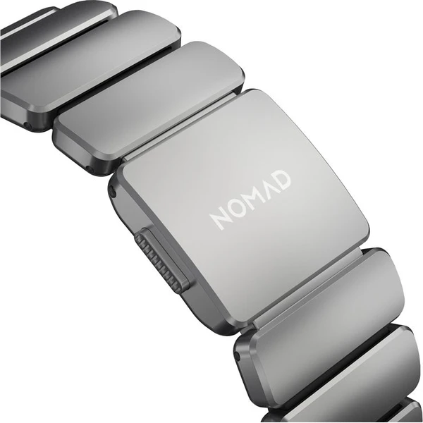 Náramok Nomad Stratos Band FKM pre Apple Watch 45/46/49mm Natural Titanium/Black - Remienky - Obrázok c66303ce5ef548c3843029235891373c