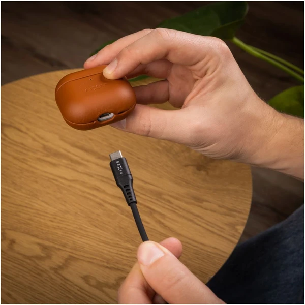 FIXED PodsLeather kožené púzdro pre Apple AirPods 4 hnedé - Puzdra - Obrázok c8c63a3cf0a049b2917dbad2cb167061