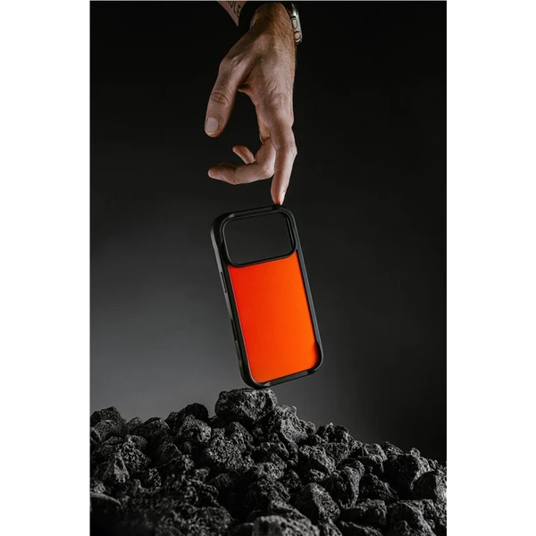 Nomad Rugged Case MagSafe kryt iPhone 17 Pro Max Ultra Orange - Puzdra - Obrázok cb306c2d50534fbf9fb7014ab9c3e46a