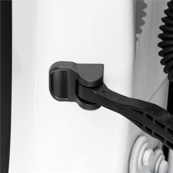 Spigen Door Lock Cover kryt zámku dverí Tesla Model Y/3 čierna - Vychytávky - Obrázok d5809180eee44d4c8ec9e63a74883f51