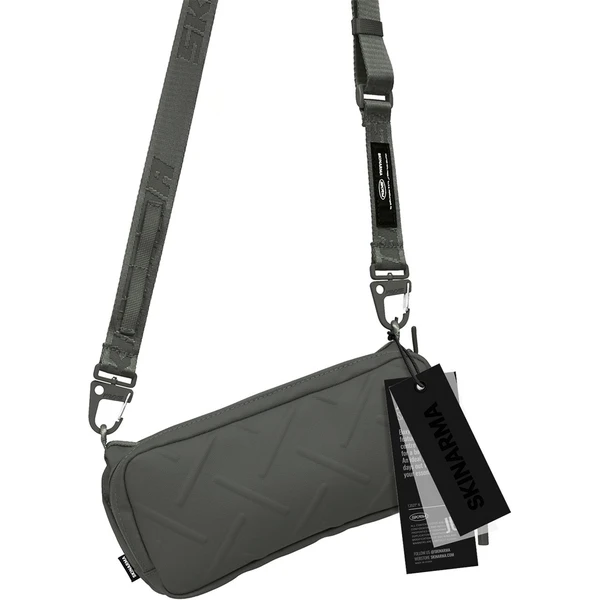 SKINARMA Bottle Sacoche Bag Juno crossbody taška olivovo zelená - Popruhy a crossbody - Obrázok d73b9e2d8079424480a2404521d4807c