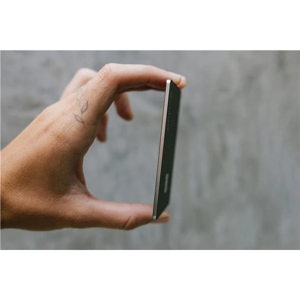 Nomad sledovacia karta Pro lokátor s Apple Find My a MagSafe čierny - Lokátory - Obrázok d9c5cc0f953d43a0a0780e544a692585