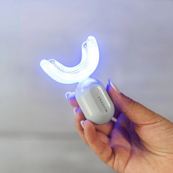 Be Lucent Stellar Gentle Teeth Whitening Kit sada na bielenie zubov mentolová - Sady na bielenie zubov - Obrázok d_02a20c4642ff4118a9c4d550b5b17226