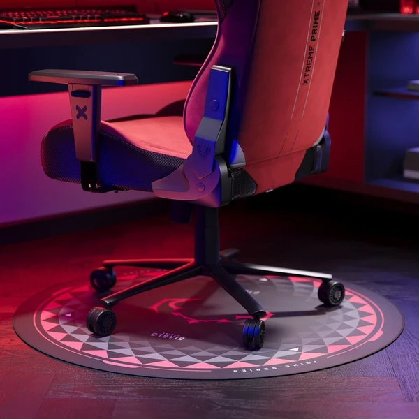 Diablo Chairs podložka pod stoličku čierno-červená - Podložky pod stoličky - Obrázok d_0cf42db3db394c4aad0f70e1ff5d6d97