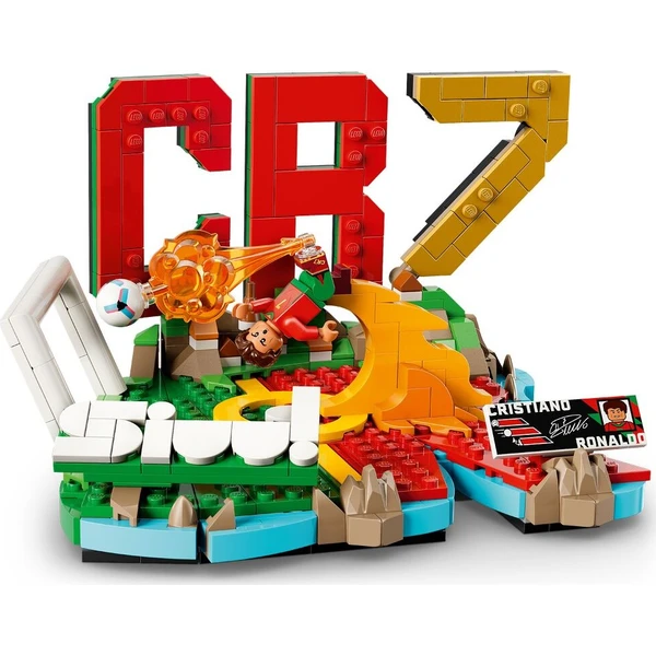 LEGO Editions 43012 Cristiano Ronaldo – Hvězdné momenty fotbalu - LEGO - Obrázok d_19dad8298f034a988b64d42bf905cdae