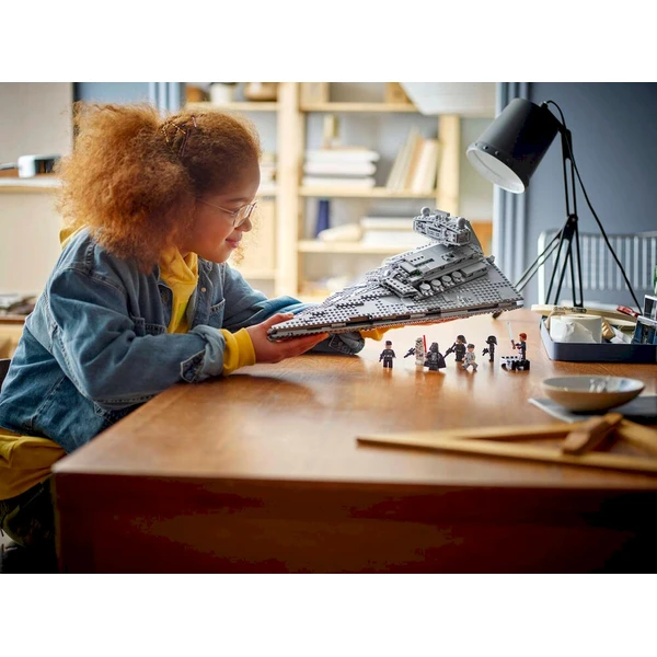 Imperiálny hviezdny deštruktor 75394 - LEGO - Obrázok d_2652e1f206d043ae92db77af870f4ca7