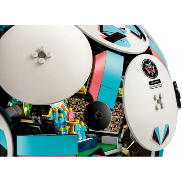 LEGO Editions Football 43019 Futbalová lopta - LEGO - Obrázok d_31281fc70cdf41f19de925ccf0c78e28