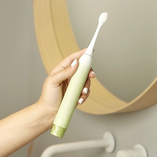 Be Lucent Prism Sonic Electric Toothbrush sonický zubní kartáček mentolový - Zubné kefky - Obrázok d_31ee70c72f424191a5c2556a44ec687a