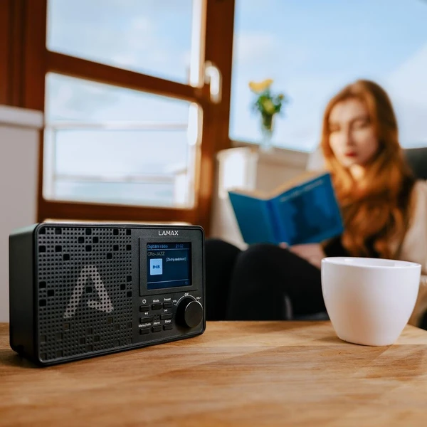 LAMAX RadioVox1 DAB rádio čierne - Rádiomagnetofóny - Obrázok d_3412fc3a07284d39926ce556894e3424
